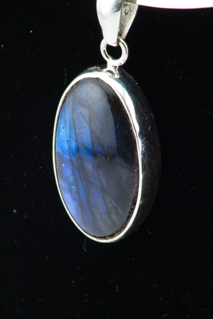 Labradorite Pendant