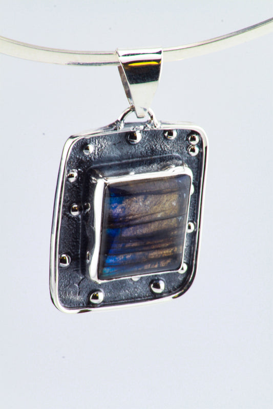 Labradorite Pendant